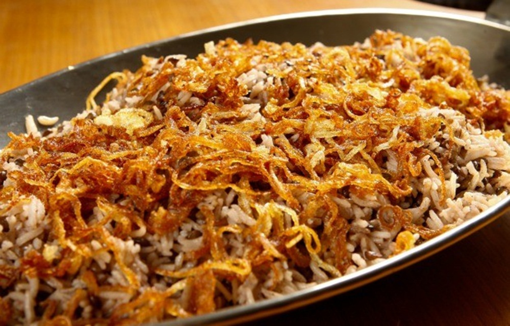 Ir para  <ul>
	<li>2 x&iacute;caras de lentilhas pr&eacute;-cozidas;</li>
	<li>1 x&iacute;cara de arroz integral pr&eacute;-cozido;</li>
	<li>200g de bacon picado;</li>
	<li>200g de...
